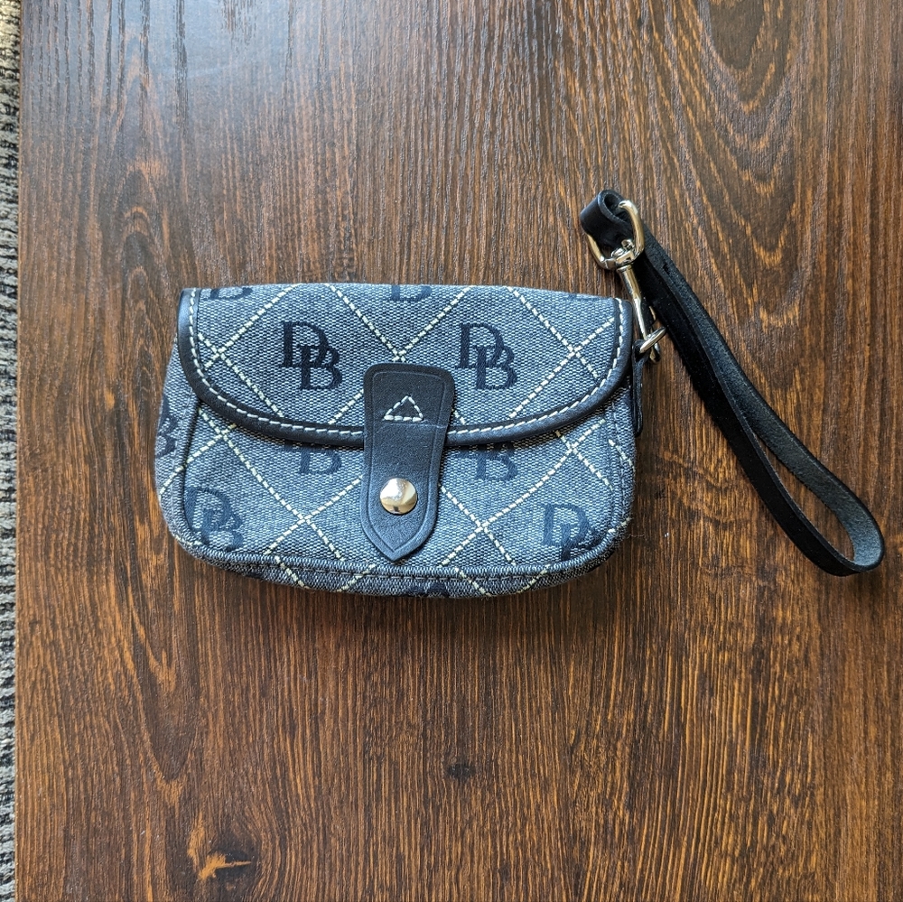 Dooney & Bourke Black Grey Logo Snap Wallet Wristlet Clutch Purse